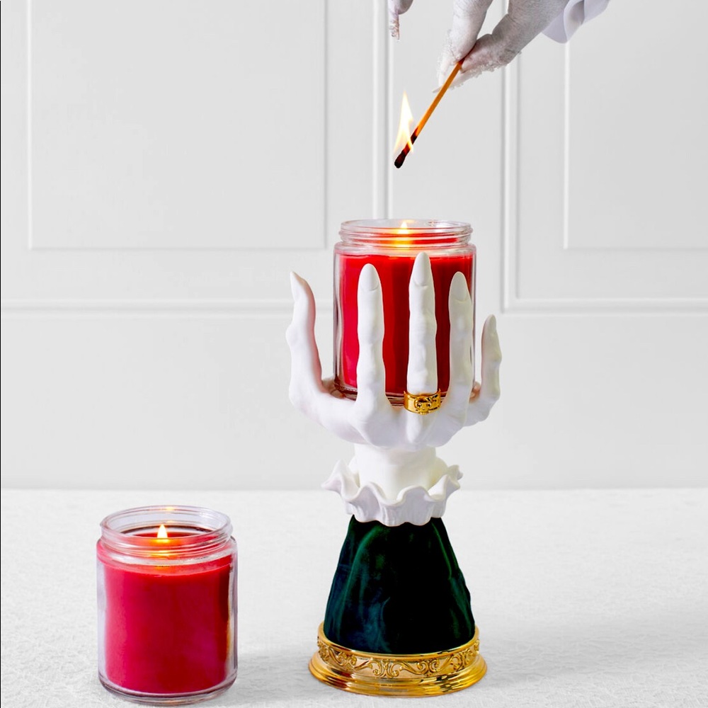 BATH & BODY WORKS WITCH HAND PEDESTAL. 2022 GREEN